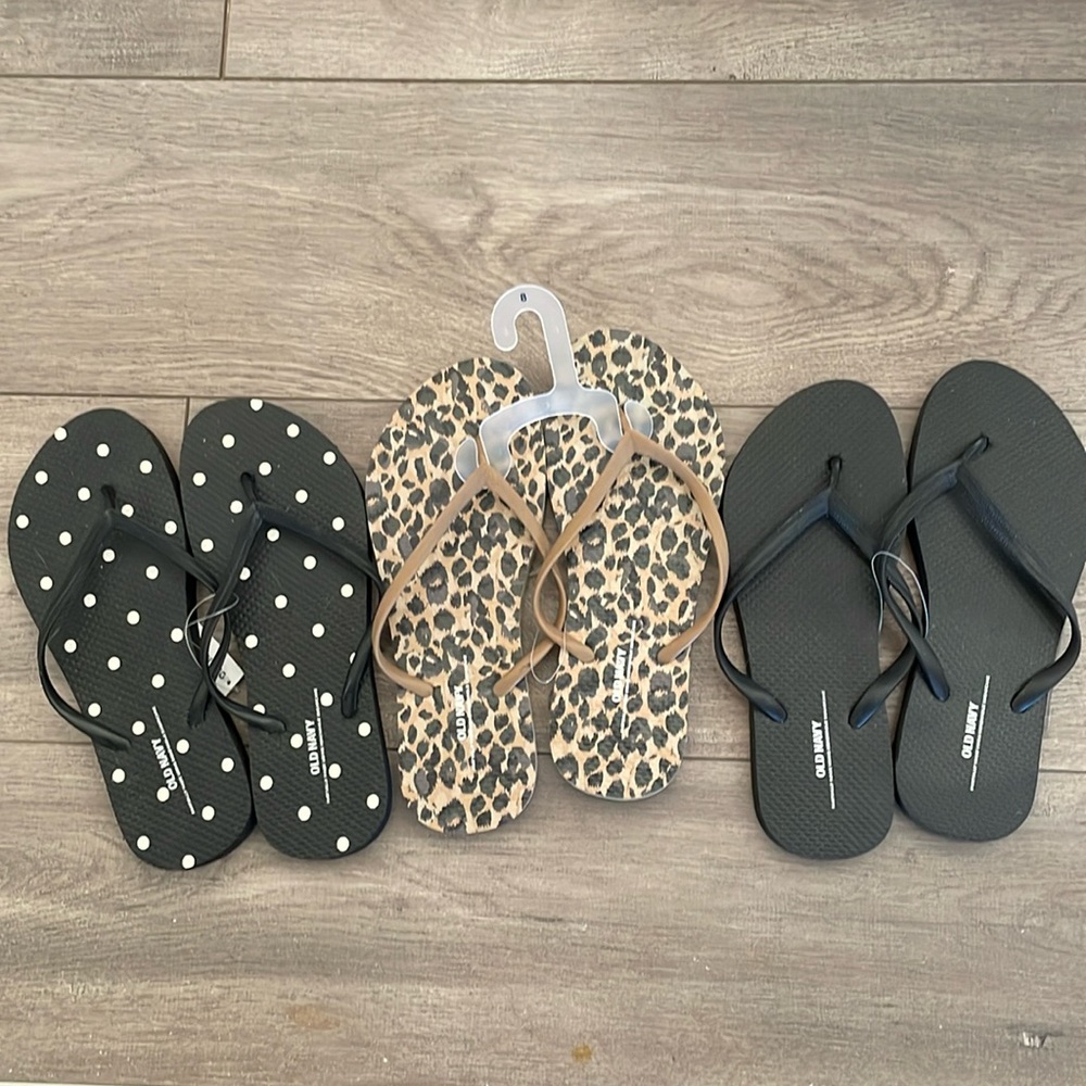 3 for $15 NWT Old Navy Flip Flops